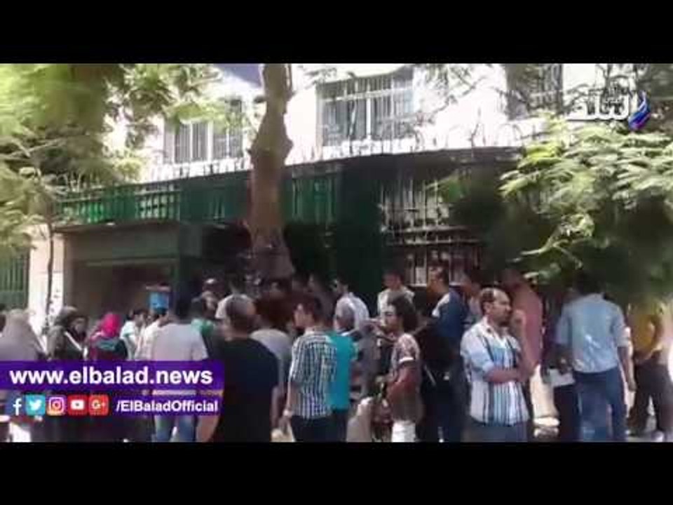 صدى البلد | قبال على مدرسة السعيدية للتقدم بتظلمات نتائج الثانوية