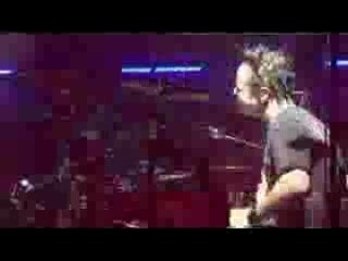 YouTube - avril lavigne-the best damn thinglive cbccalgaryca
