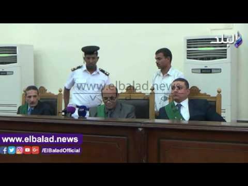 صدى البلد |  استكمال مناقشة الشهود يؤجل محاكمة بديع والقاضى لـ«طفل»: «اتفضل روح.. إنت مش متهم»