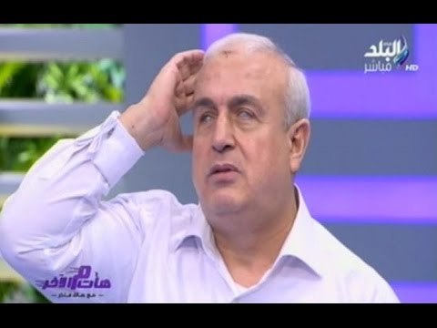 شاهد .. قصة عم نبيل الكفيف الذى واجه المستحيل وأصبح أشهر ميكانيكى سيارات فى مصر