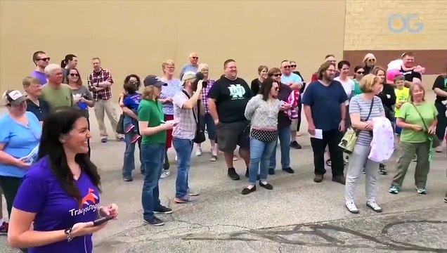 Adorable Rescued Dogs Meet Their New Families (A Dog’s Journey Home E5)