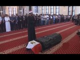 فيديو .. تعليق الأعلامى أحمد موسى على جنازة الفنان العالمي الكبير 