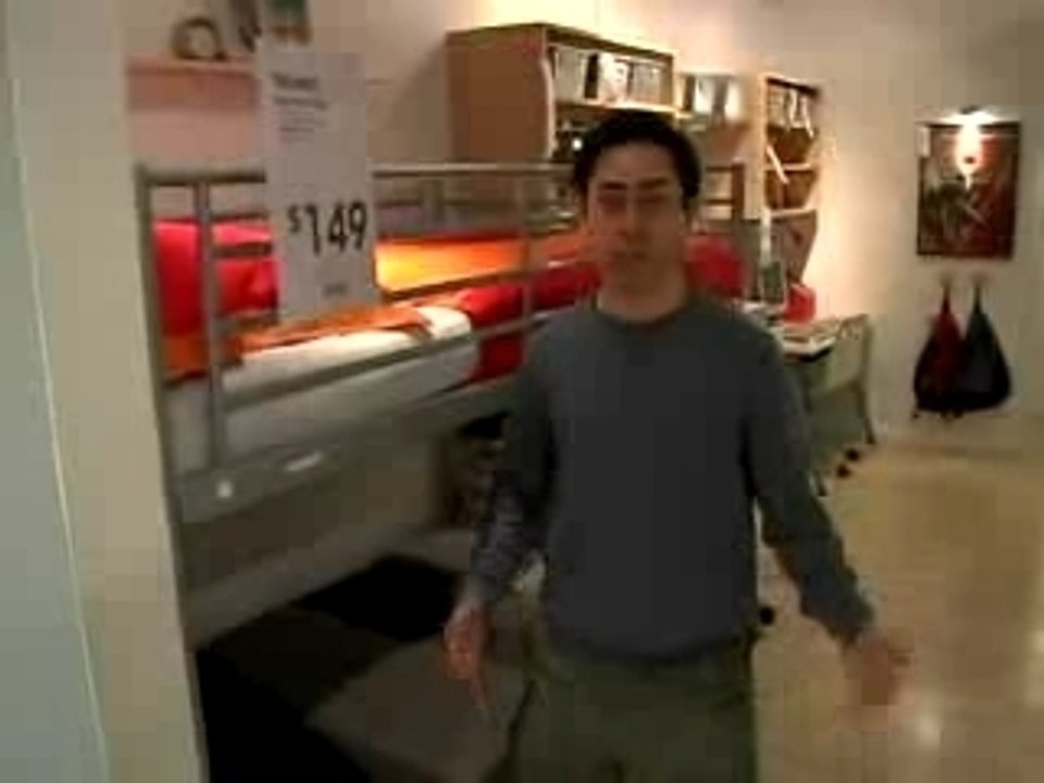 Une semaine chez Ikea avec Mark Malkoff