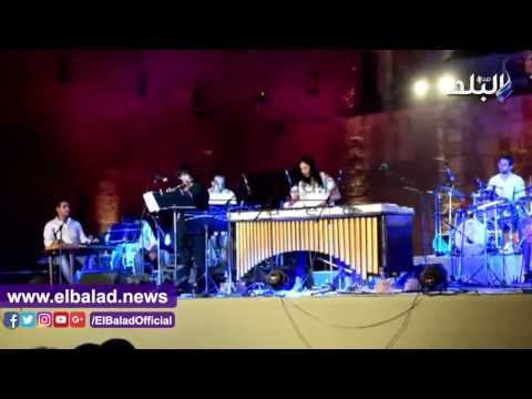 صدى البلد | رئيسة الأوبرا تتخلي عن منصبها لتصبح عازفة فلوت في حفل نسمة عبد العزيز بالقلعة