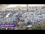 صدى البلد | آلاف يؤدون صلاة الأضحى بمسجد عمرو بن العاص