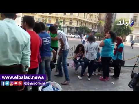 صدى البلد | أعضاء حملة بصمة يتجمعون بميدان طلعت حرب لإجراء حملات توعوية ضد التحرش