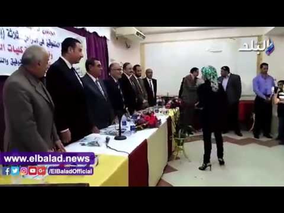 صدى البلد | محافظ الفيوم يكرم المتفوقين دراسيا من أبناء نقابة الصيادلة