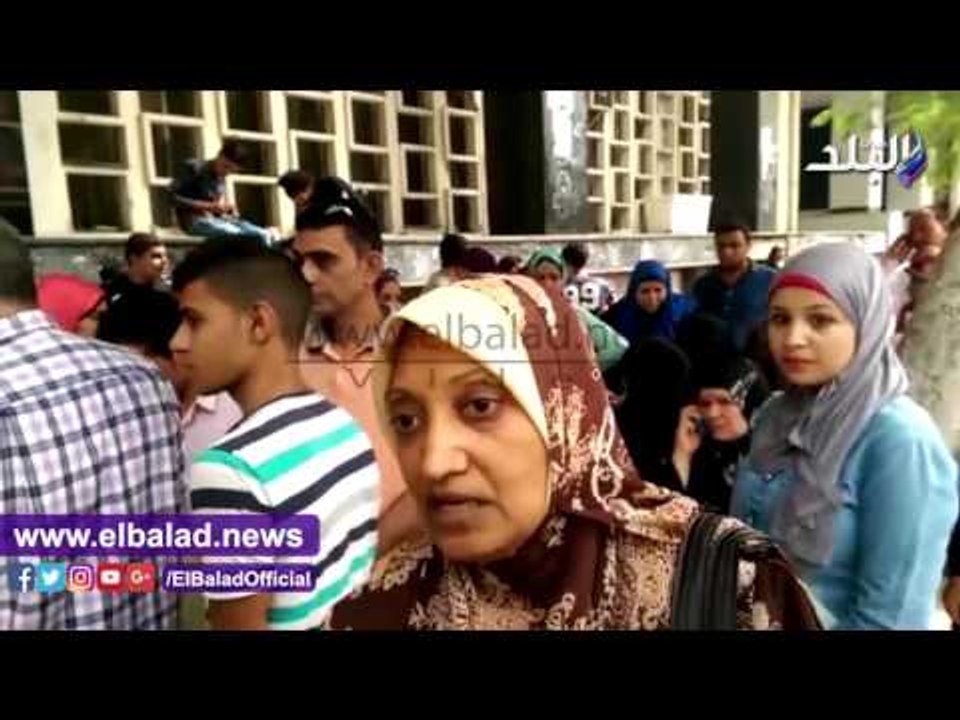 صدى البلد | والدة طالبة تصرخ أمام التعليم العالى:"حسبى الله ونعم الوكيل فى الوزير