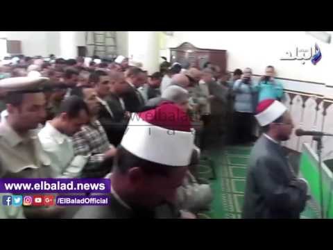 صدى البلد | أهالى الفيوم يؤدون صلاة الجنازة على شهيد الإرهاب