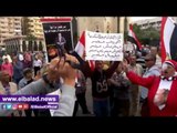 العشرات يتظاهرون بميدان القائد إبراهيم بالإسكندرية تأييدا لـ 
