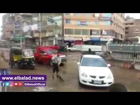 صدى البلد | محافظ الغربية يباشر عمليات شفط وكسح مياه الأمطار بالمحلة وزفتي وطنطا