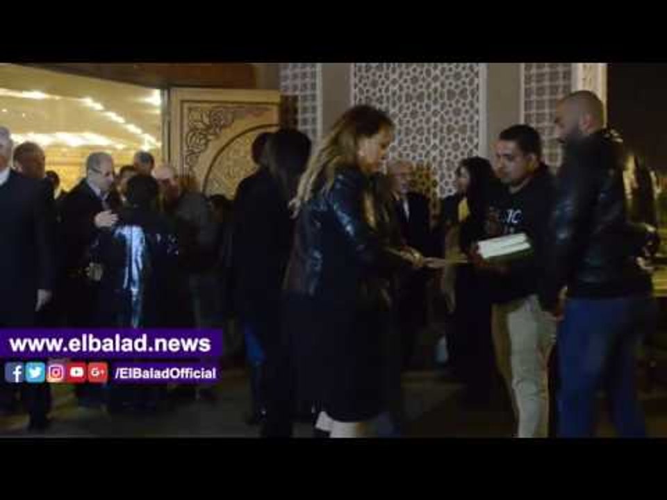 صدى البلد |  إلهام أبو الفتح تشارك في عزاء زوجة الفنان محمد صبحي‎