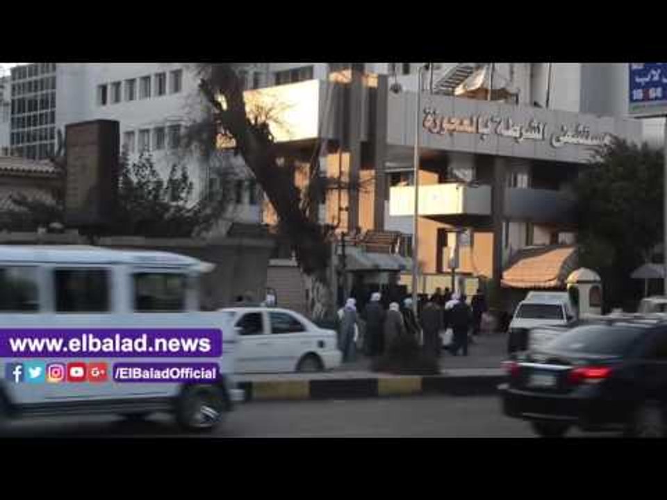 صدى البلد |  مدير أمن القاهرة يزور مصابي تفجير الهرم بمستشفى الشرطة