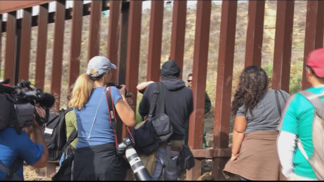 Journalists covering migrant caravans face extra screening in US