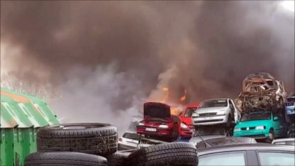 Feu à la casse Central Autos à Schoeneck