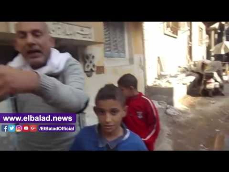 صدى البلد | أهالي عزبة الصفيح بالدقهلية يستغيثون:"الناس ماتت والميه طفحت بالشقق"