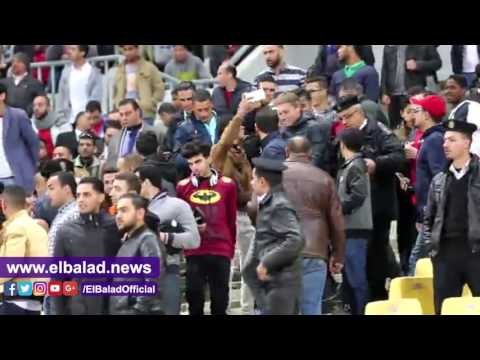 صدى البلد |مساعد مارتن يول يحضر مباراة الأهلي والمصري