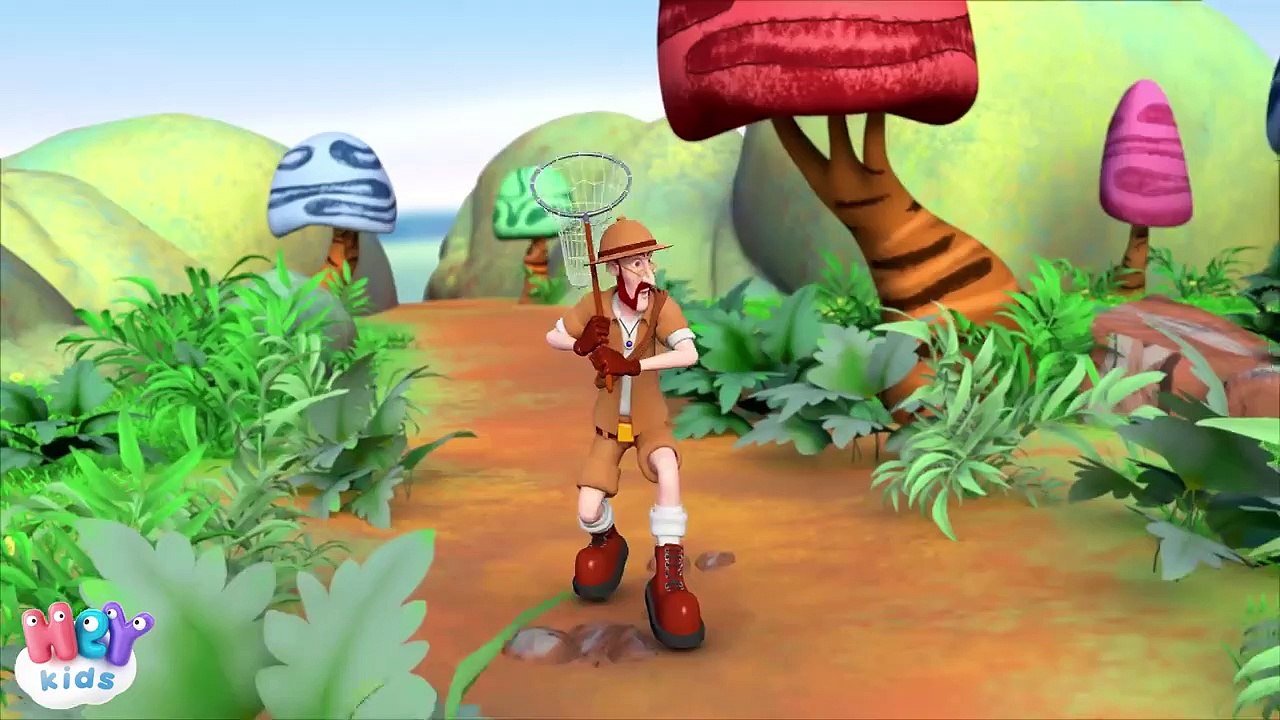 Lundi matin, l'empereur, sa femme et le petit prince  Chanson bébé - HeyKids