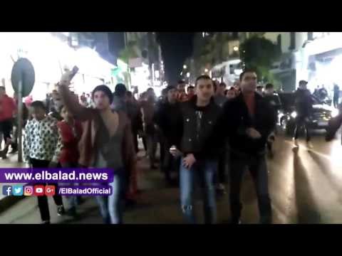 صدى البلد | فرحة عارمة لجماهير الأهلي بشوارع وسط البلد بعد الفوز على الزمالك