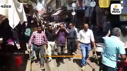 વડોદરામાં ખંડણીખોર ટોળકીના સુત્રધારની ધરપકડ કરી વરઘોડો કાઢ્યો