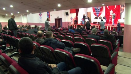 Télécharger la video: Kardemir Karabükspor, Mehmet Yüksel ile 'devam' dedi