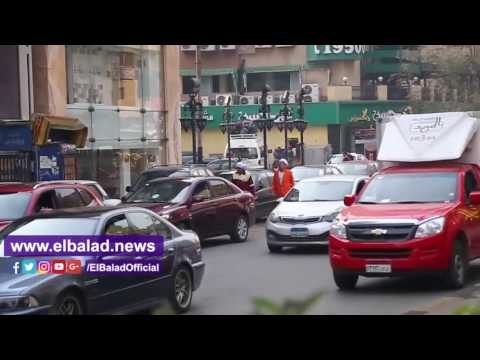 صدى البلد |التسول مهنة جديدة لـ عمال النظافة على الأرصفة