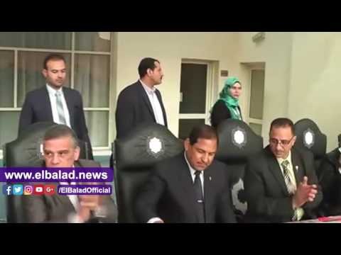 صدى البلد | محافظ أسوان يفتتح مشروعات رياضية وتطوير موقف الأقاليم بـ دراو