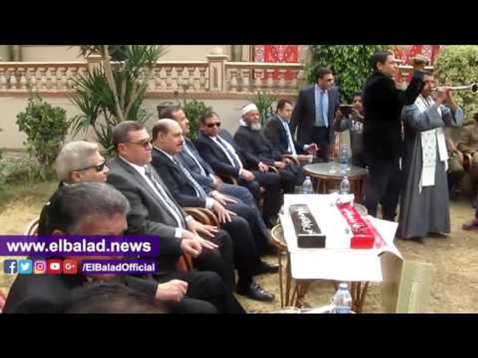 صدى البلد | مشجعى الأندية بالفيوم يهنئون الشرطة بالمزمار البلدى