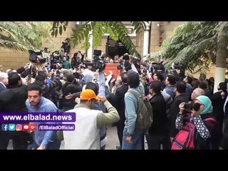 صدى البلد |جثمان سيد حجاب يوارى الثرى بمقابر العائلة فى مدينة نصر