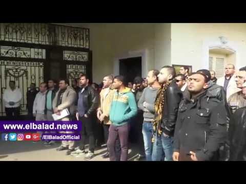 صدى البلد | تظاهر المعلمين المغتربين أمام الوزارة للمطالبة بالعودة لمحافظاتهم