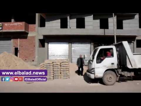 صدى البلد |محافظ البحيرة يقود حملة لإزالة دور مخالف ببراج سكني في دمنهور