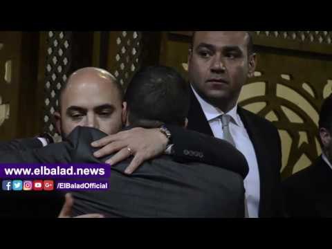 صدى البلد |وصول العسيلي مسجد الحامدية الشاذلية لتلقي العزاء في وفاة والده