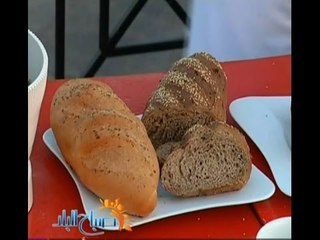 فطارك معانا وطريقة عمل عيش الكرافت كورن للحفاظ علي الدايت | صباح البلد