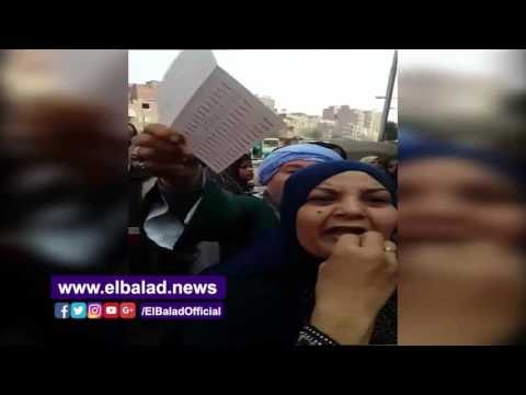 صدى البلد | الأهالي يقطعون شارع مطار إمبابة احتجاجا على وقف أصحاب المخابز صرف الخبز