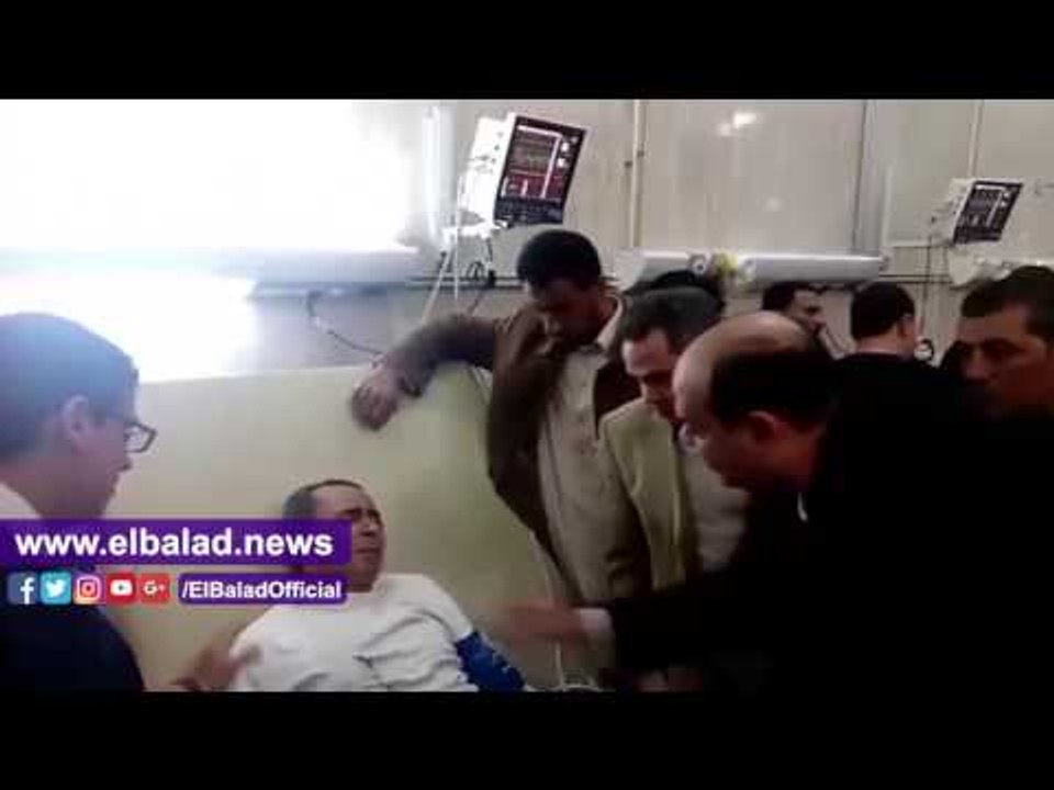 صدى البلد | حافظ مطروح يطمئن على مصابي حادث الأ...