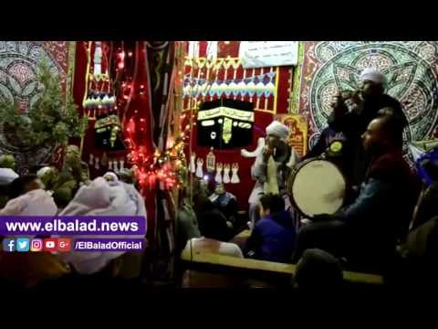 صدى البلد |الأطفال يستقلون المراجيح فى مولد السيدة نفيسة