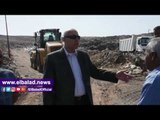صدى البلد | محافظ أسوان:رفع القمامة والمخلفات من المقلب لمدفن العلاقى