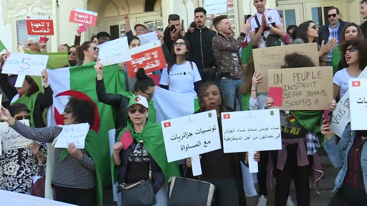 Algérie: à Tunis aussi, on manifeste contre le 5e mandat