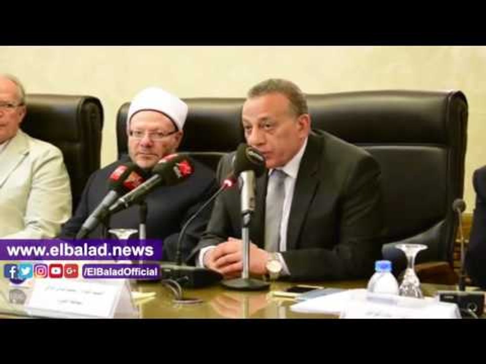 صدى البلد | وزير الأوقاف يشهد توزيع البطاطين على الأسر الأكثر احتياجا بالجيزة