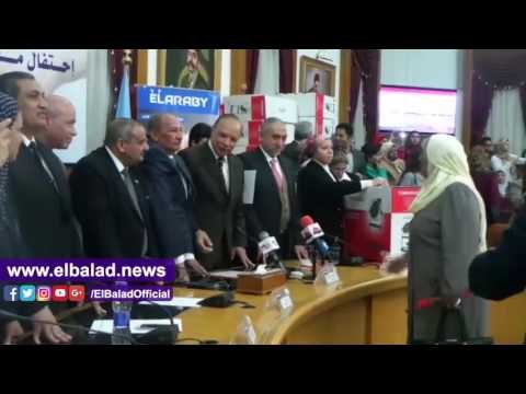 صدى البلد | محافظ القاهرة يكرم عددا من الأمهات المثاليات اليوم