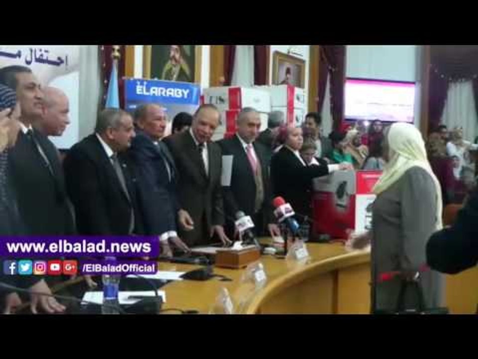 صدى البلد | محافظ القاهرة يكرم عددا من الأمهات المثاليات اليوم