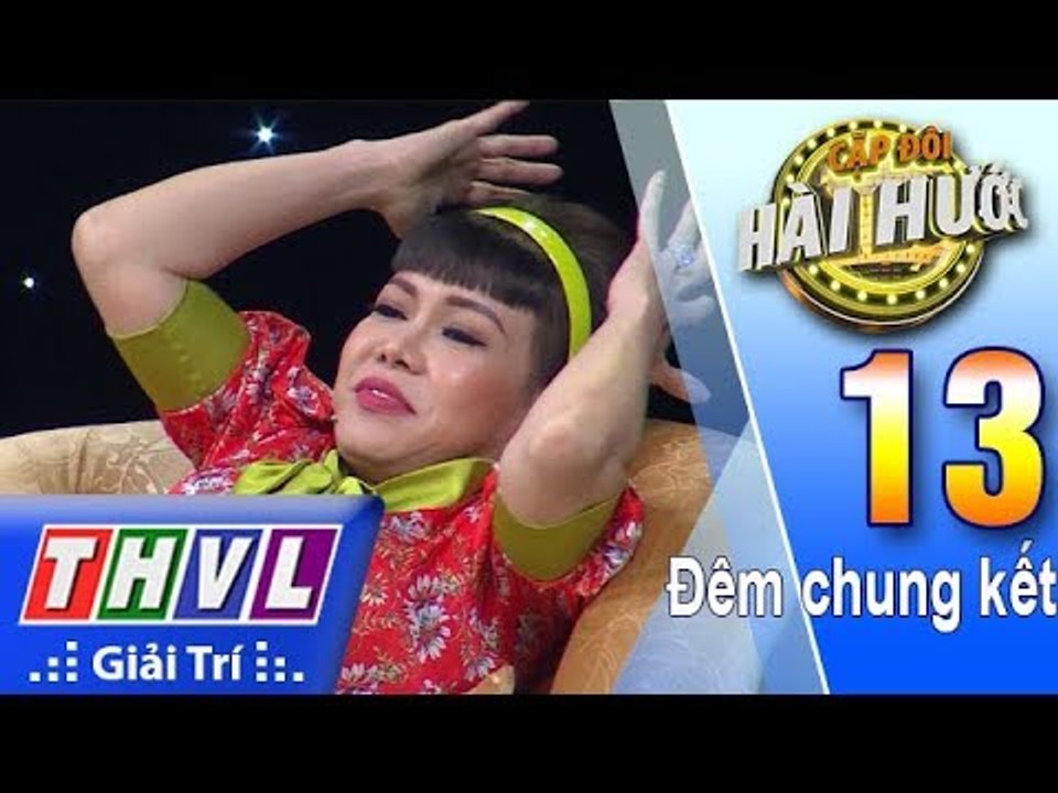 THVL | Giám khảo của CẶP ĐÔI HÀI HƯỚC nhém "té ghế" khi Akira Phan cất giọng hát
