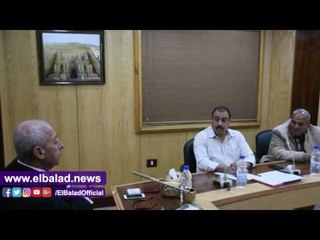 صدى البلد | محافظ أسوان يعقد إجتماعاً موسعاً لمتابعة تنفيذ العديد من مشروعات البنية الأساسية