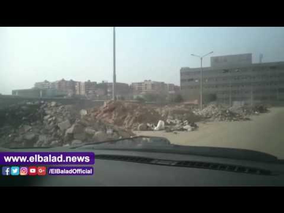 صدى البلد | القمامة تغلق أحد شوارع مصر الجديدة وسط تجاهل المسئولين