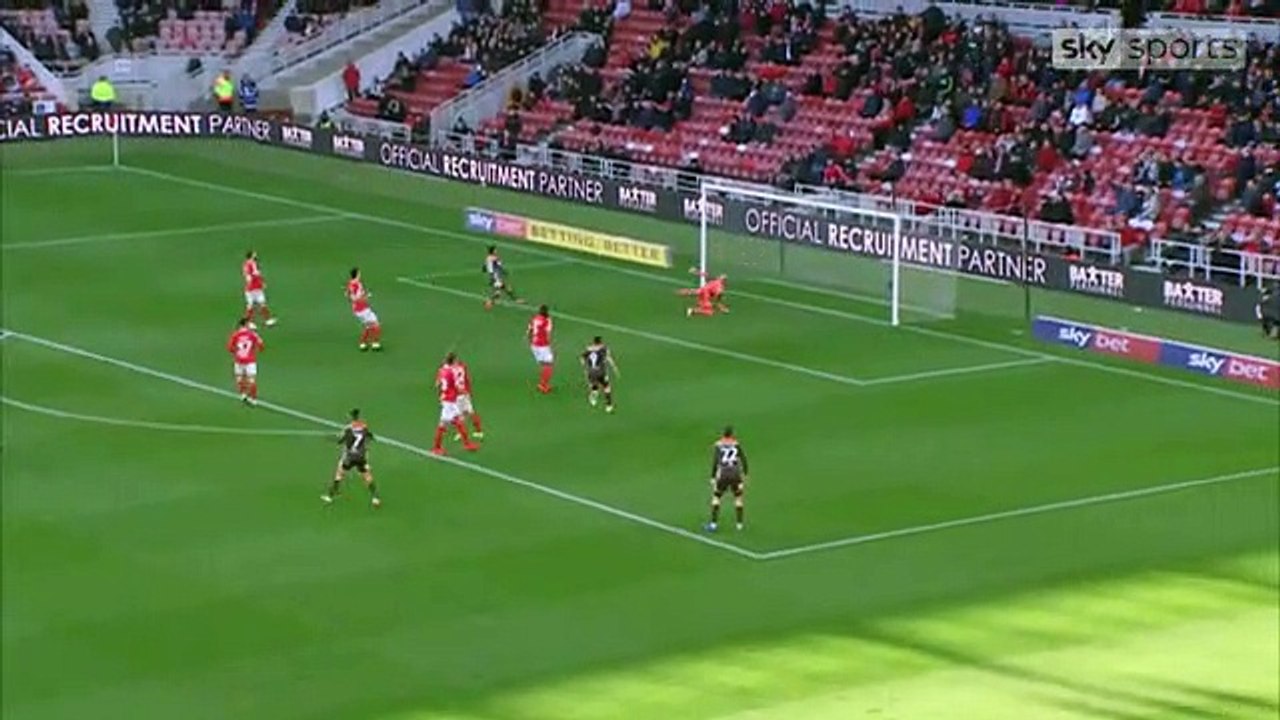 Benrahma buteur face à Middlesbrough