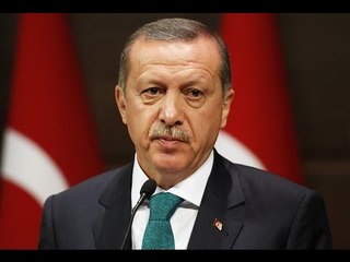 حقائق وأسرار - شاهد سر وجود إعلانات للمرشد الإيراني على خامنئي ورجب أردوغان في شوارع القاهرة