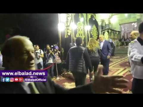 صدى البلد | ليلى علوي وميرفت أمين ورجاء الجداوي في عزاء والدة شريف عرفة