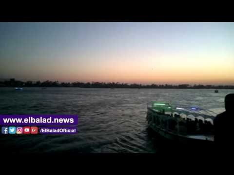 صدى البلد | أبناء قنا يتوافدون بالآلاف على كورنيش النيل بعد انخفاض الحرارة