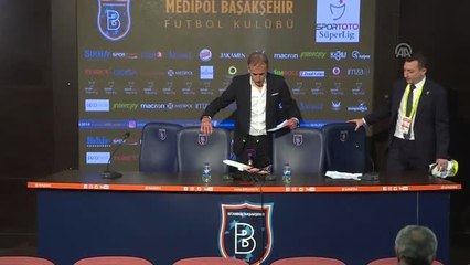 Medipol Başakşehir - Fenerbahçe Maçının Ardından - Abdullah Avcı (1)