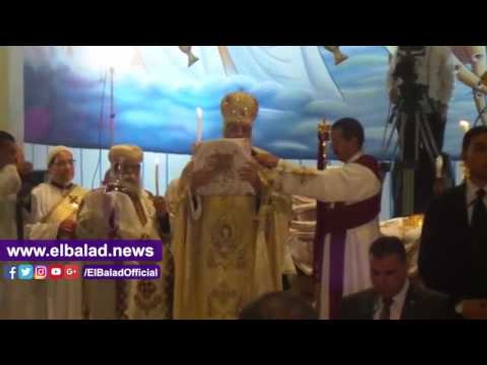 صدى البلد | البابا تواضروس يترأس "تمثيلية القيام" خلال قداس عيد القيامة